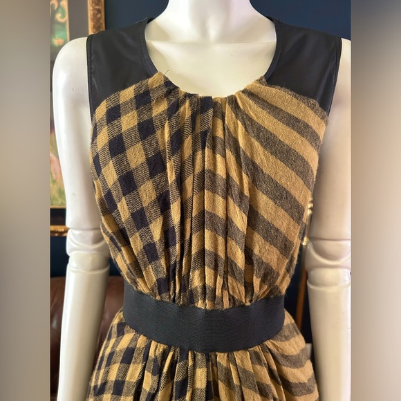 SOLDSOLDSOLD Yigal Azrouël Cashmere Dress - Picture 3 of 8